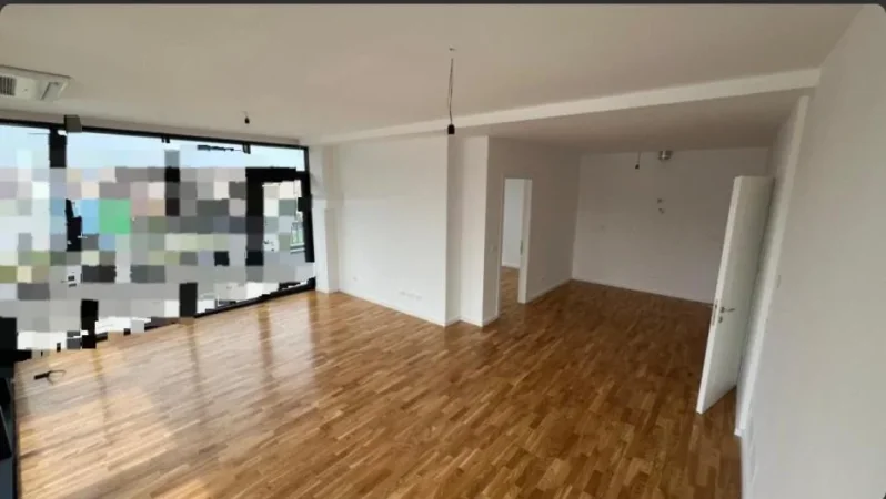 Tirane, jepet me qera zyre Kati 7, 136 m² 1.400 € (rruga e kosovareve)
