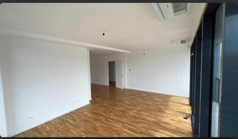 Tirane, jepet me qera zyre Kati 7, 136 m² 1.400 € (rruga e kosovareve)