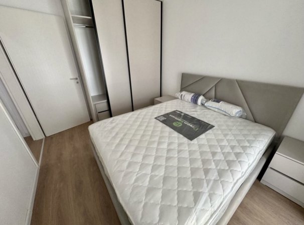 Tirane, jepet me qera apartament 1+1+Ballkon Kati 1, 55 m² 400 € (Kompleksi Kaimi , Ali Dem)