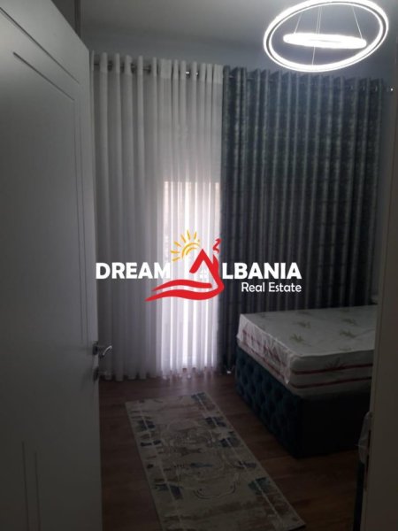 Tirane, jepet me qera apartament 2+1+Ballkon Kati 2, 85 m² 670 € (Tek 21 Dhjetori, Rruga Frosina Plaku - ID 42214314)