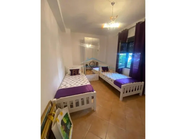 Tirane, shitet apartament 2+1+2 Kati 1, 113 m² (Ish Nisheraku, Tirane)