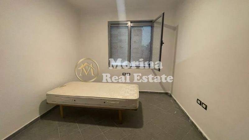 Tirane, jepet me qera apartament 2+1 Kati 2, 120 m² 350 € (Fresku)