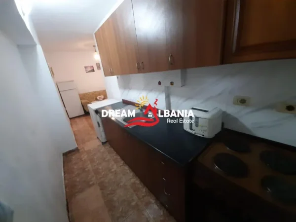 Tirane, jepet me qera apartament 1+1 Kati 1, 47 m² 410 € (Rr. KONGRESI I MANASTIRIT - ID 4219408)