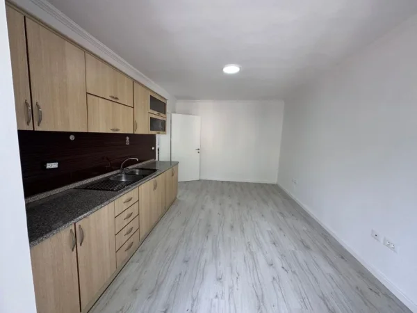 Tirane, shitet apartament 2+1 Kati 2, 64 m² 146.000 € (Harry Fultz Rruga Asim Vokshi)