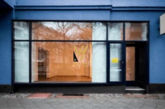 Tirane, jepet me qera dyqan Kati 0, 30 m² 750 € (XHAMLLIKU)