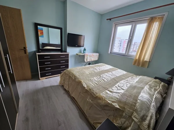 Tirane, jepet me qera 2+1+Ballkon Kati 6, 75 m² 40.000 € (Prane Bulevardit te Ri, Astir.)