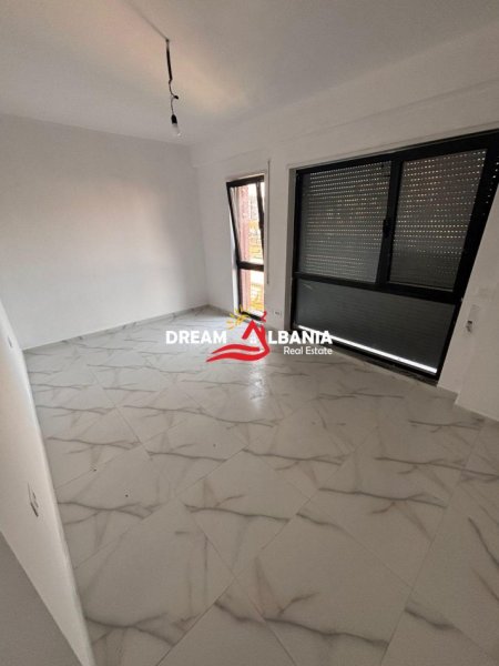 Tirane, jepet me qera apartament Kati 3, 113 m² 780 € (Tek Myslym Shyri - ID 42215012)