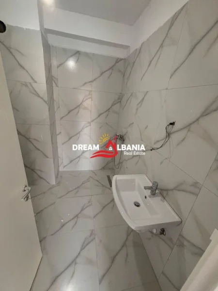 Tirane, jepet me qera apartament Kati 3, 113 m² 750 € (Tek Myslym Shyri - ID 42215012)