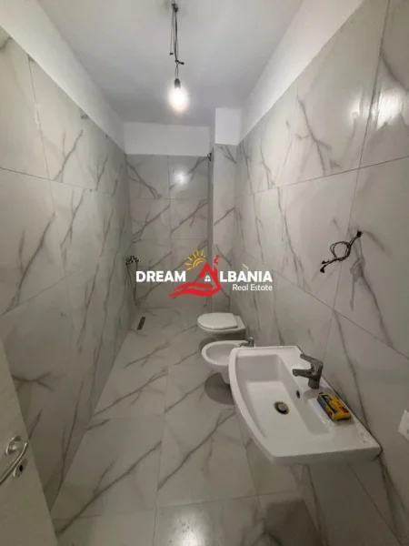 Tirane, jepet me qera apartament Kati 3, 113 m² 750 € (Tek Myslym Shyri - ID 42215012)