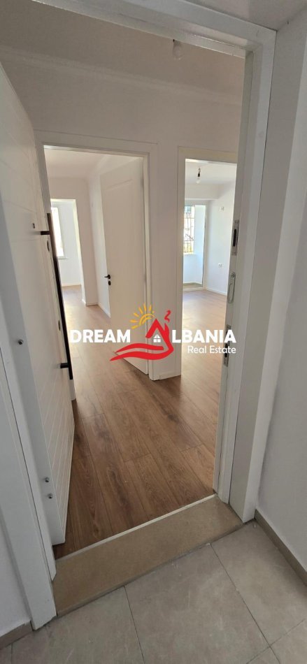 Tirane, shitet apartament 1+1+Ballkon Kati 2, 49 m² 125.000 € (Tek 21 Dhjetori, prane Mozzaikut - ID 4119414)