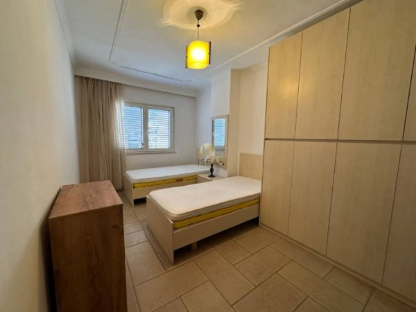 Tirane, jepet me qera apartament 2+1+Aneks+Ballkon Kati 7, 105 m² 600 € (në zonën e Sheshit Willson rruga “Zef Jubani”)