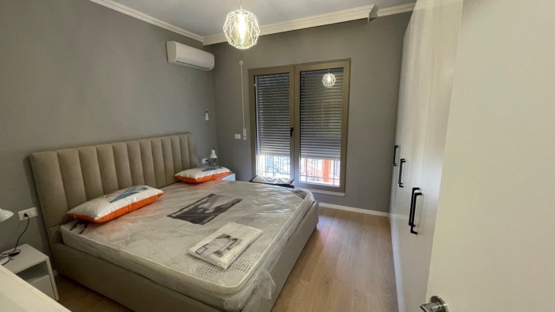 Tirane, jepet me qera apartament 1+1+Ballkon Kati 6, 74 m² 800 € (Kompleksi Delijorgji)