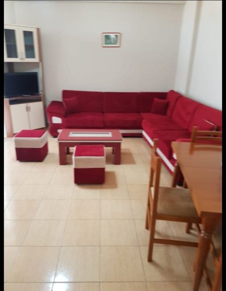 Tirane, jepet me qera apartament 1+1 Kati 5, 60 m² 400 € (Astir)