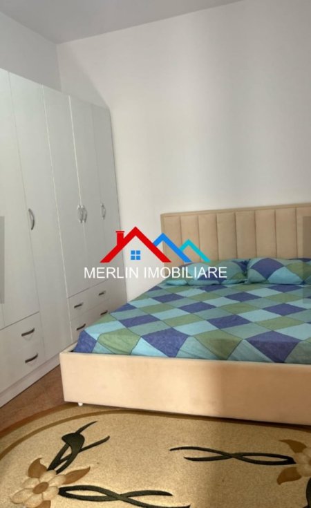 Tirane, jepet me qera apartament 2+1+Ballkon Kati 2, 90 m² 450 € (RRUGA YMER BEQIRI)