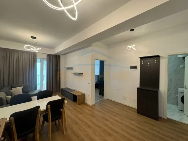Tirane, jepet me qera apartament 1+1 Kati 4, 58 m² 390 € (Ali dem)