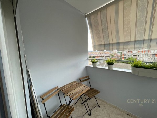 Tirane, jepet me qera apartament 2+1 Kati 4, 108 m² 800 € (Zogu i zi)
