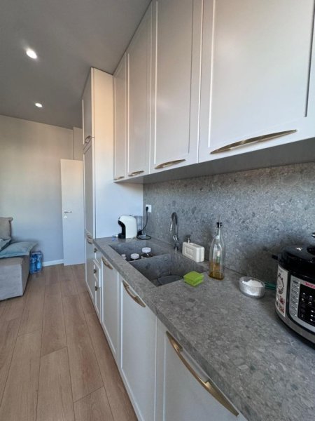 Tirane, shitet apartament 1+1 Kati 4, 74 m² 135.000 € (Rruga Osman Jonuzi)