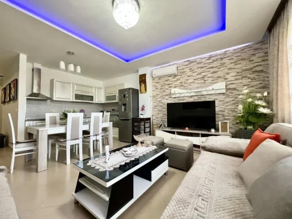 SHITET APARTAMENT 1+1 - SURREL , 15 MIN NGA LIQENI I FARKES