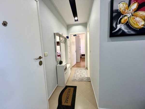 Tirane, shitet apartament 1+1+Ballkon , 72 m² 110.000 € (ÇOLLAK)