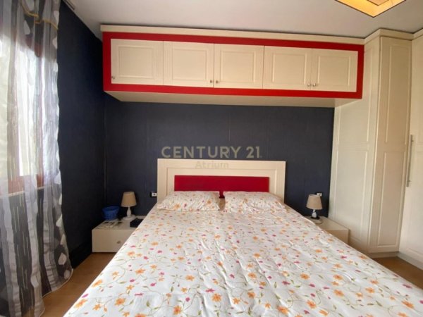 Tirane, jepet me qera apartament 2+1 Kati 4, 85 m² 401 € (Ali demi)