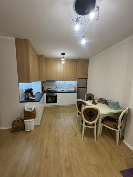 Tirane, shitet apartament 2+1+Ballkon Kati 1, 117 m² 220.000 € (Oasis Residence)