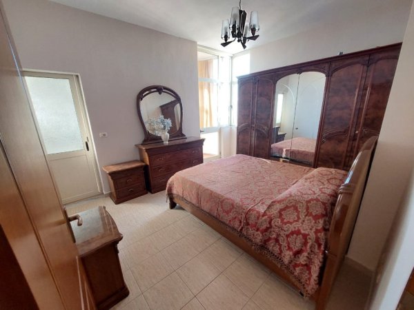 Durres, jap me qera apartament 2+1+Aneks+Ballkon Kati 7, 108 m² 45 € (Iliria, Plazh, Durres)