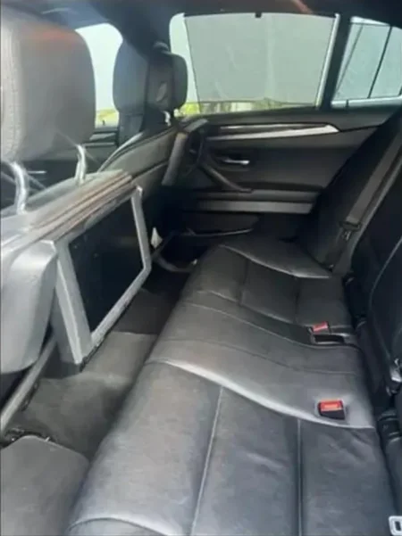 Vlore, shitet makine Bmw Nafte, e zeze automatik Klima 25.000 km 8.000 €