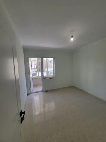 Tirane, jepet me qera apartament Kati 2, 150 m² 700 € (Dritan Hoxha)