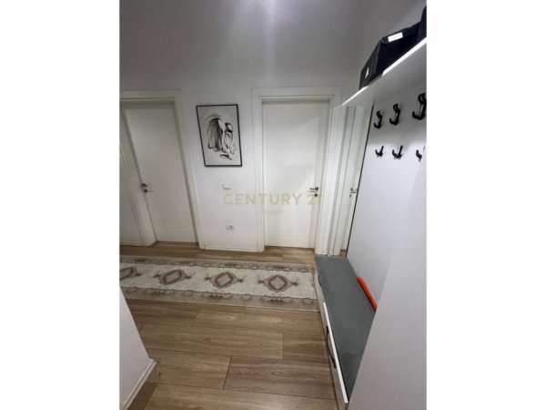 Tirane, jepet me qera 2+1+Ballkon Kati 1, 102 m² 450 € (Neom113006)