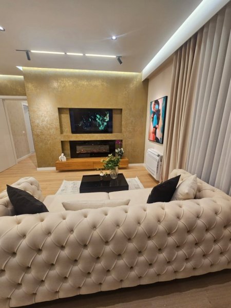 Tirane, shitet 2+1 Kati 3, 107 m² 275.000 € (rruga tefta tashko)