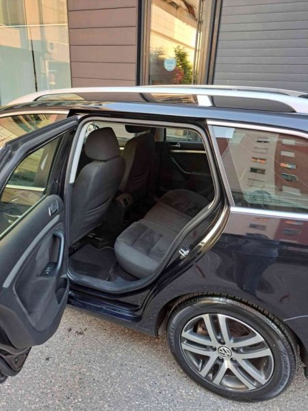Shitet VW Golf 6 Variant 2010 Automat 2.0 Nafte  -Model Gjermanie - 4500 eu