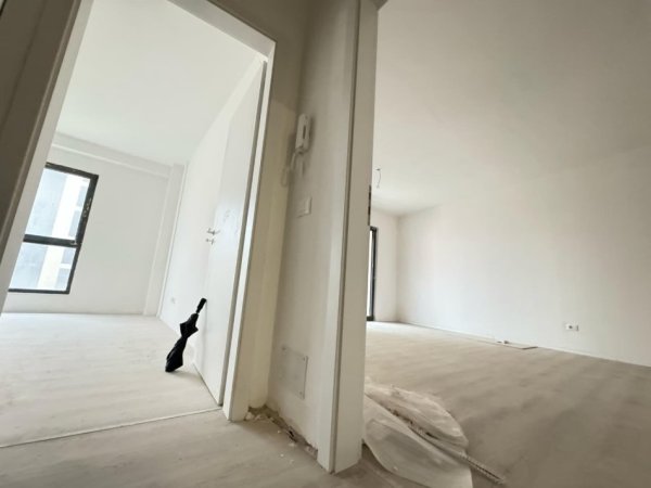 Tirane, shitet apartament 1+1 , 76 m² 163.000 € (Pazari i Ri)