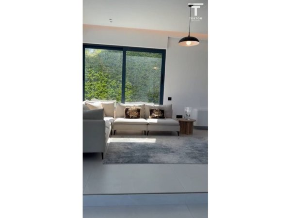 Tirane, jepet me qera Vile 4 Katshe, 1.200 m² 6.500 € (Rruga e Ullishteve, Liqeni i Thatë, Tiranë, TT 2046)