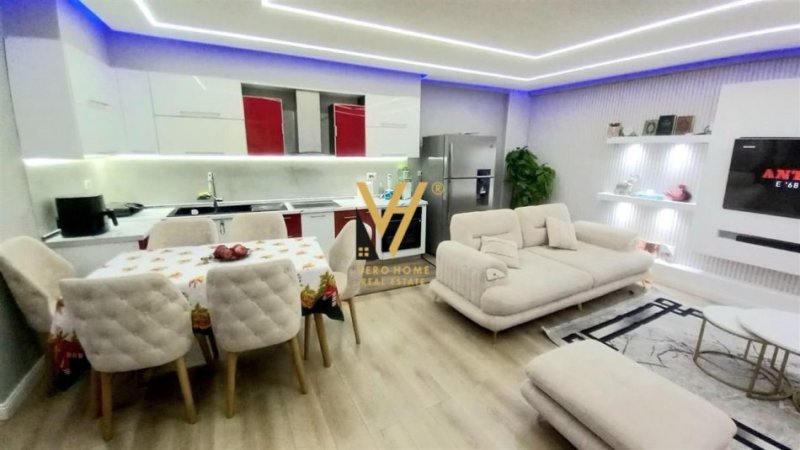 Tirane, shitet apartament 2+1+Ballkon Kati 2, 115 m² 143.000 € (FRESK)