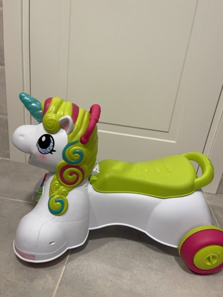 Tirane, ofroj Ride on baby unicorn 55 €