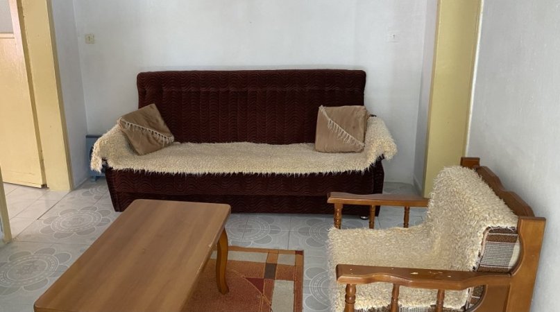 Tirane, jepet me qera , 