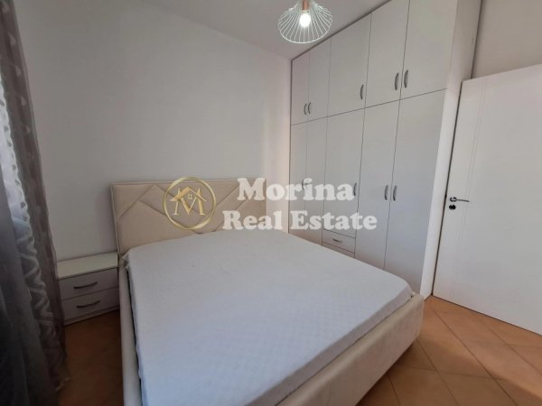 Tirane, jepet me qera apartament 1+1 Kati 3, 65 m² 400 € (Bulevardi Ri/st.Trenit)