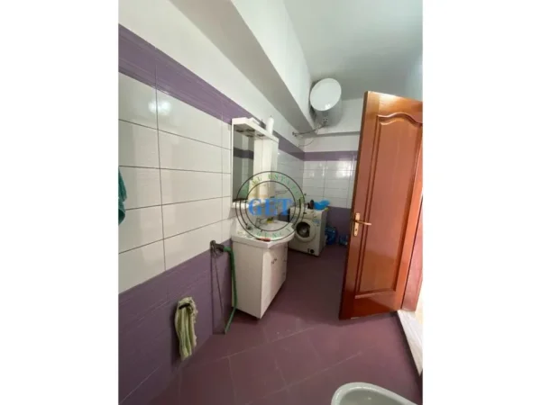 Durres, shitet apartament 2+1 Kati 3, 90 m² 150.000 € (Stacioni I Trenit, Durres)