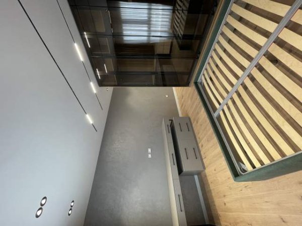 Tirane, jepet me qera apartament 2+1+A+BLK Kati 2, 115 m² 1.100 Euro (Liqeni i Thate)