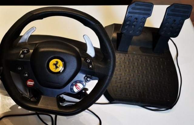 Tirane, shes Play Station timon ferrari 488 gtb pc,ps4,ps5 20.000 Leke