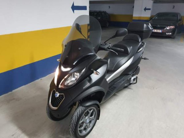 Tirane, shitet Piaggio Mp3 300ie Business Viti 2016, 4.200 Euro