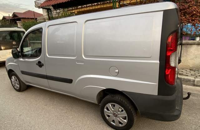 Tirane, shes minivan Fiat Doblo Viti 2009, 4.100€uro