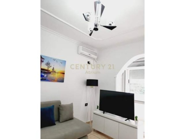 Tirane, jepet me qera apartament 1+1+BLK Kati 2, 69 m² 400 Euro