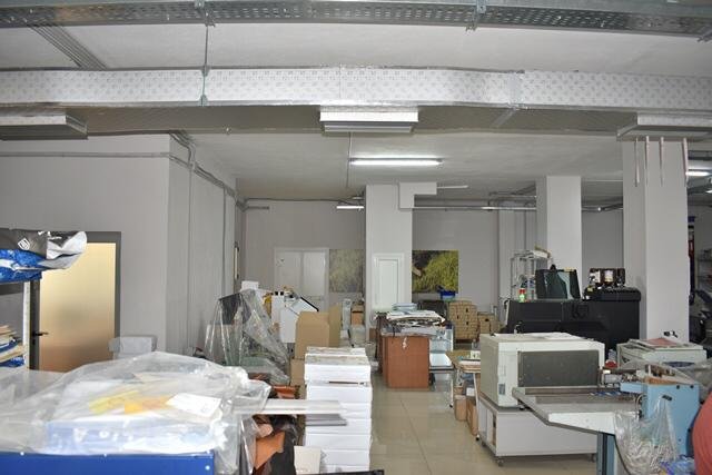 Tirane, shes ambjent biznesi Kati 1, 335 m² 1.000.000 Euro (Garda afer Qendres)