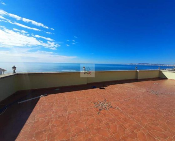 Shkembi Kavajes, shitet Penthouse 3+1+A+BLK Kati 6, 295 m² 188.000 Euro