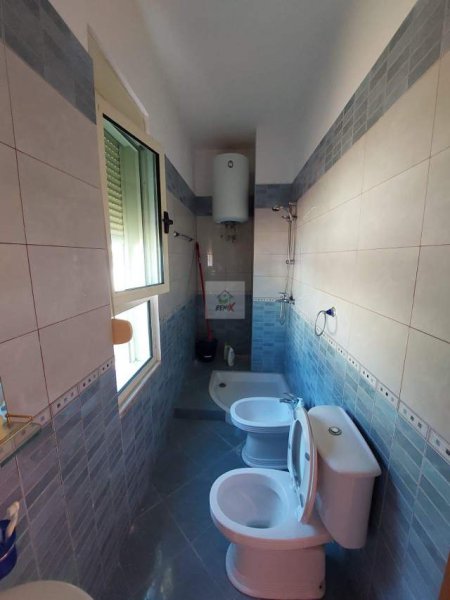 Shkembi Kavajes, shitet Penthouse Kati 7, 250.000 Euro