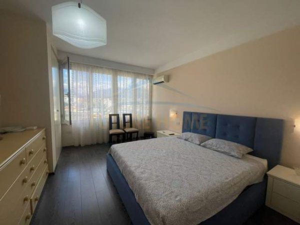 Tirane, jepet me qera apartament 1+1+BLK Kati 6, 60 m² 450 Euro (Stadiumi Qemal Stafa)