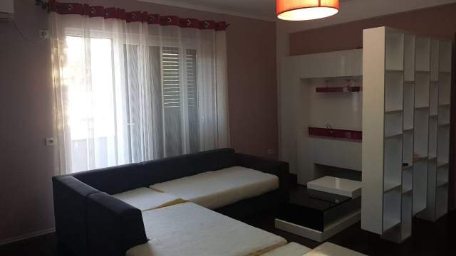 Tirane, jepet me qera apartament 1+1+BLK Kati 2, 67 m² 400 Euro (Kodra e Diellit)