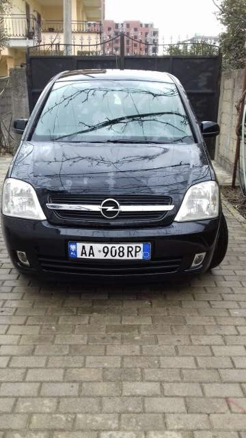 Tirane, shes makine Opel Meriva Viti 2003, 3.000 Euro