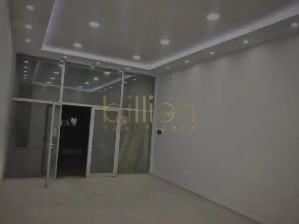 Tirane, shitet ambjent biznesi Kati 0, 36 m² 60.000 € (Yzberisht, Tirana, Albania)